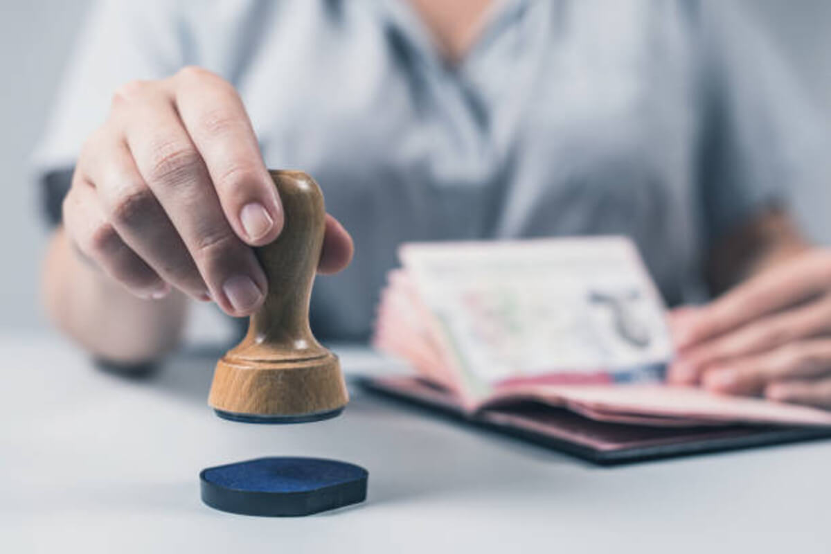How to Find Visa-Sponsored Jobs Online
