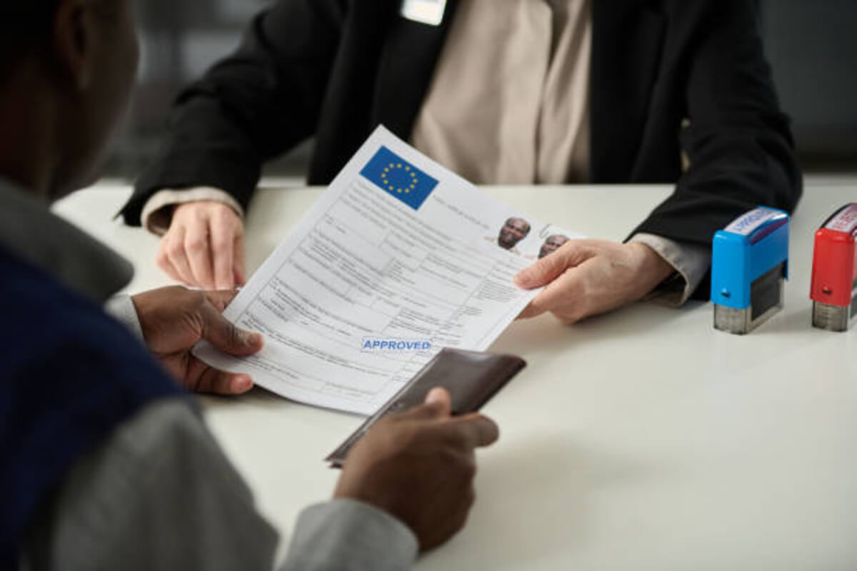 How to Prepare Documents for a Work Visa Interview